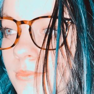 Meet your Posher, Hailey